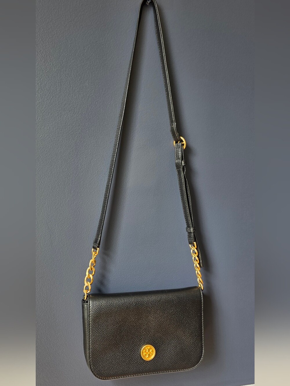 Tory Burch Black Leather Crossbody Purse w/ Gold Accents
